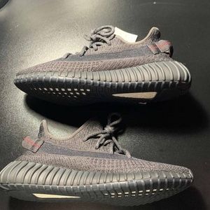Yeezy 350 boost V2 black Reflective